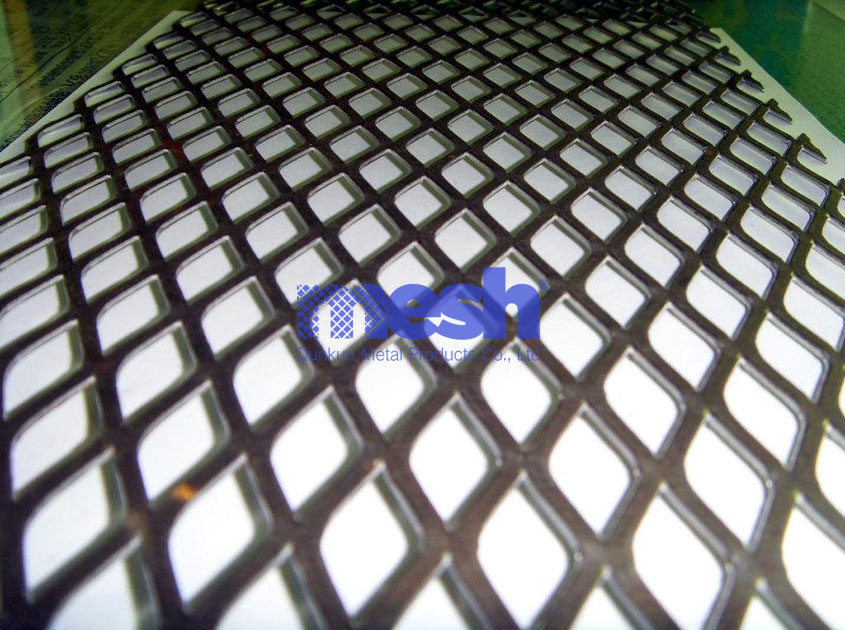 Beyond the Surface: The Intricate Patterns of Expanded Metal Mesh
