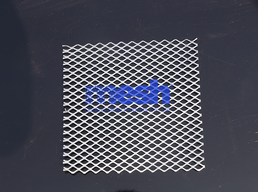 Innovation in Engineering: How Expanded Metal Mesh Enhances Functionality
