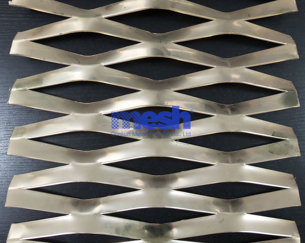 The Art of Transparency: Illuminating Spaces with Light and Enhancing Airflow through Expanded Metal Mesh