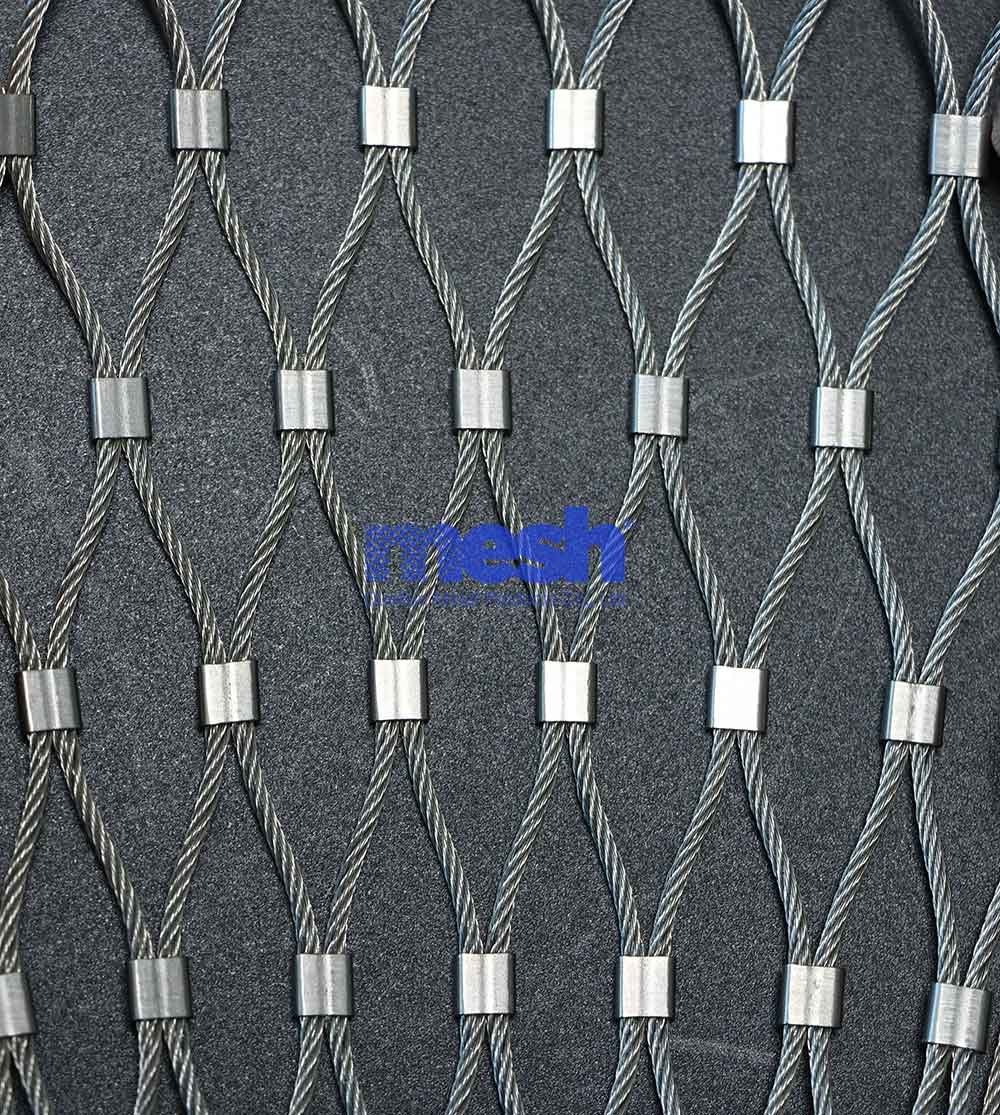 Precision Craftsmanship Unveiled: The Art and Science of Manufacturing High-Quality Wire Rope Mesh