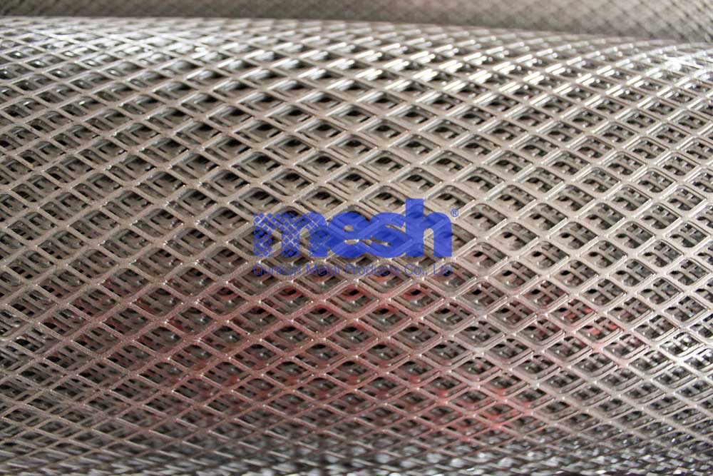 Detailed Explanation of Expanded Metal Mesh: Selection Guide for Material, Hole Type and Size