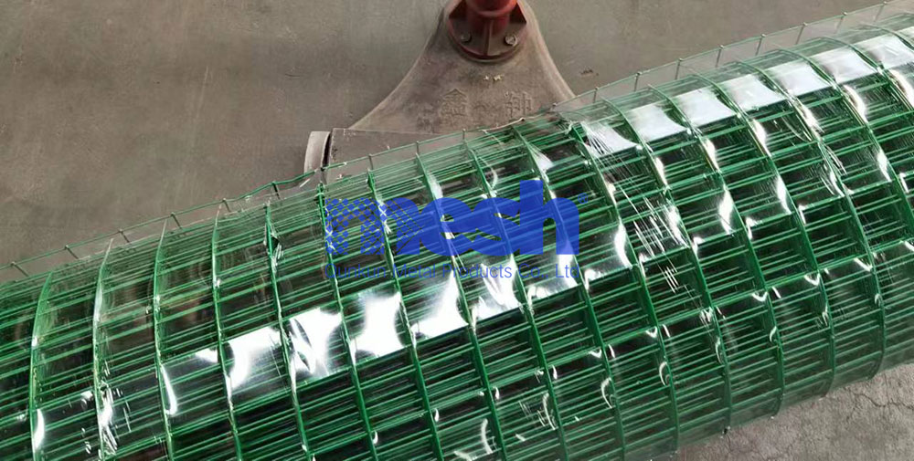 Unraveling the Intricacies of Holland Wire Mesh: Material, Fabrication, and Advantages