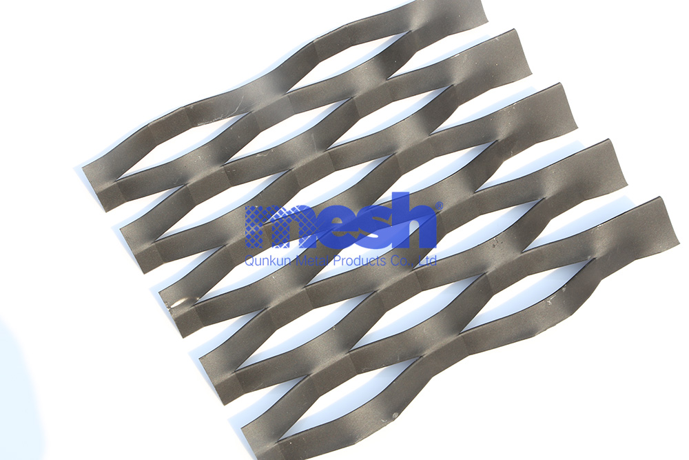 Expanded Metal Mesh: Pioneering a New Frontier in Design and Construction