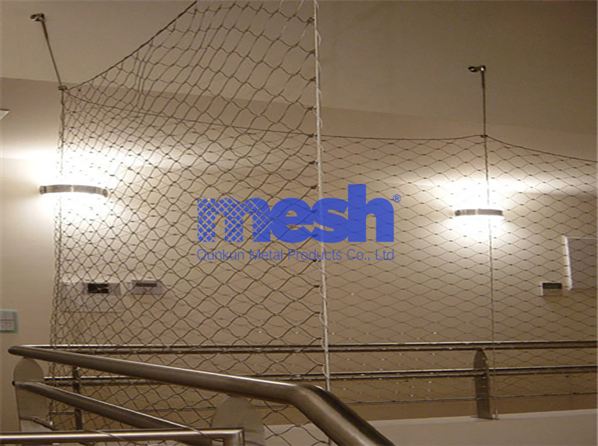 Wire Rope Mesh in Zoo Enclosures: Balancing Safety and Aesthetics