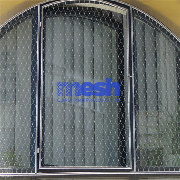 Wire Rope Mesh in Zoo Enclosures: Balancing Safety and Aesthetics