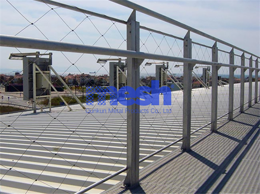 Wire Rope Mesh: Unveiling its Versatility in Green Spaces Wire Rope Mesh: Unveiling its Versatility in Green Spaces
