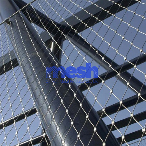 Wire Rope Mesh vs. Welded Mesh: A Comparative Analysis