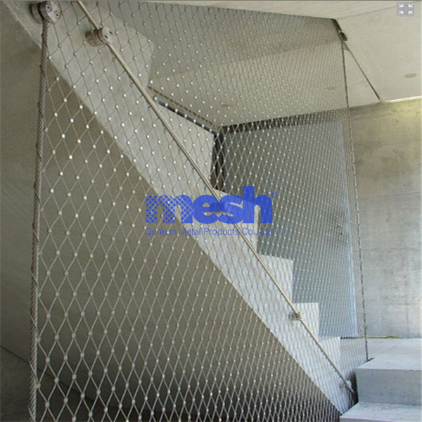 Wire Rope Mesh durability in harsh environments