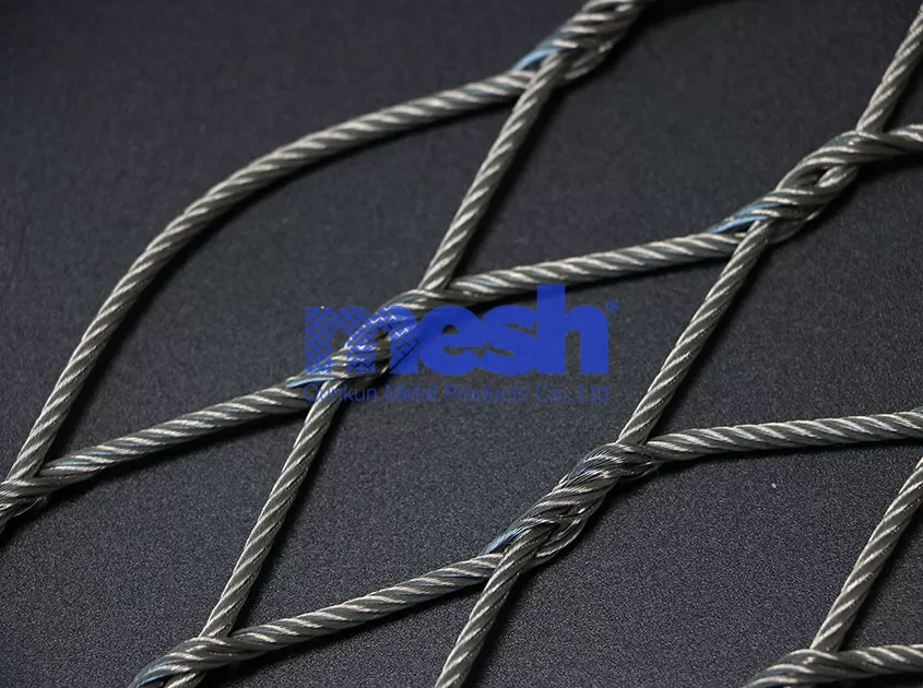 Exploring the Durability of Wire Rope Mesh: An Engineering Perspective