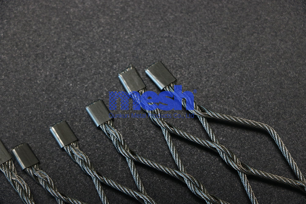 Exploring the Durability of Wire Rope Mesh: An Engineering Perspective