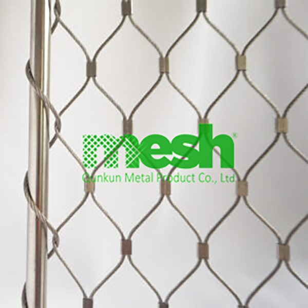Understanding the Strength and Flexibility of Wire Rope Mesh