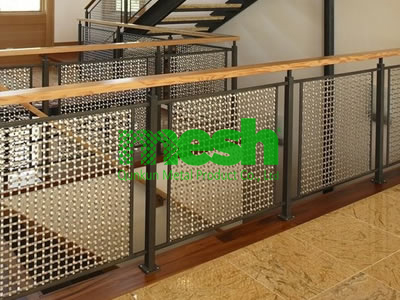Crimped Wire Mesh vs. Welded Wire Mesh: Making the Right Choice