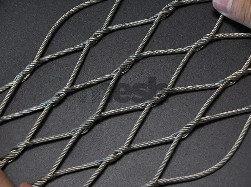 The Science Behind Wire Rope Mesh: Material and Composition