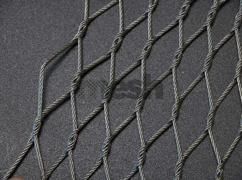 Advantages of Stainless Steel Wire Rope Mesh for Marine Applications