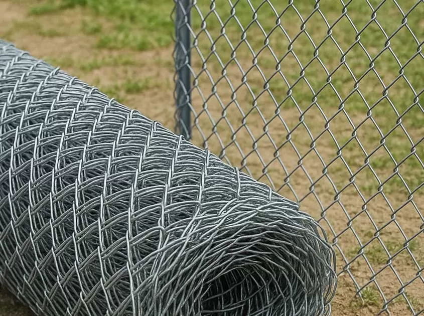 High-Quality Chain Link Fence Solutions for Contractors and Distributors