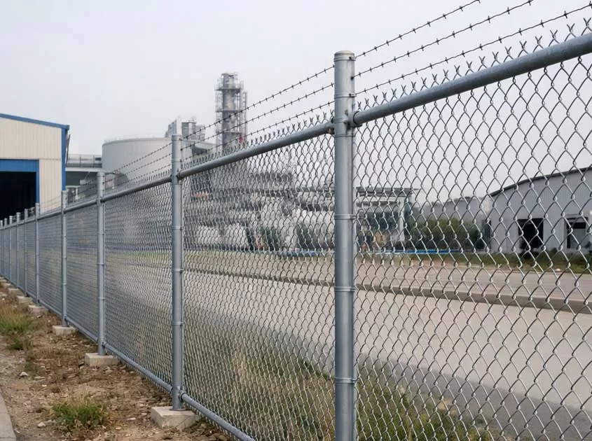 Chain Link Fence Maintenance Tips for Corrosion Resistance