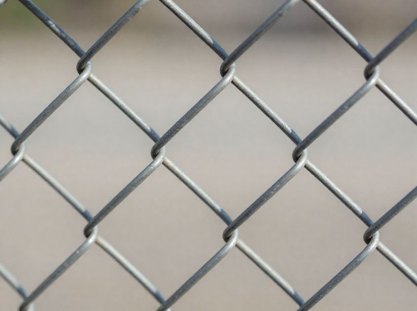Why Is Welded Mesh Fence More Stable Than Chain Link Fence?cid=3