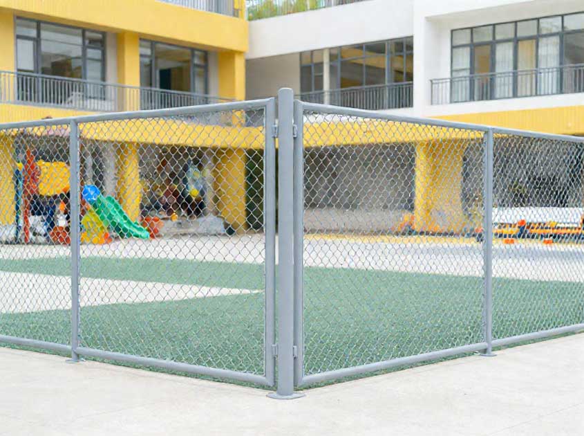 Chain Link Wire Mesh: Types, Sizes, Specifications and Applications Chain Link Wire Mesh: Types, Sizes, Specifications and Applications