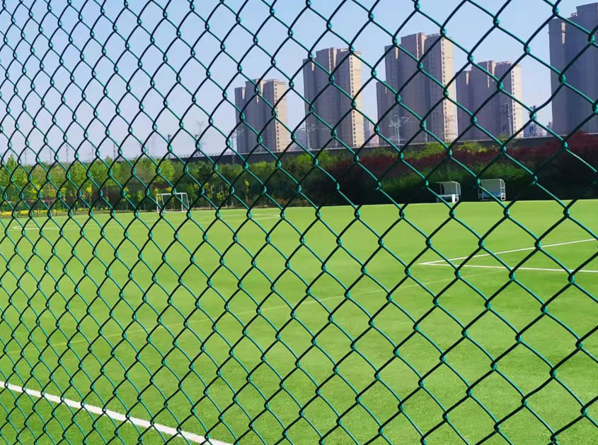 Chain Link Wire Mesh: Types, Specifications and Applications Guide