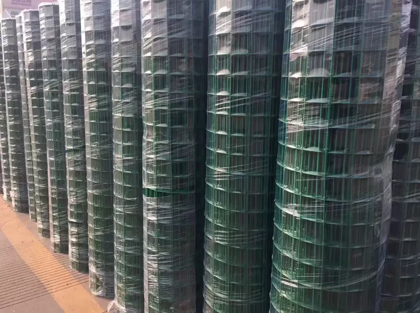 How to Choose Welded Wire Mesh Size: Wire Diameter and Mesh Opening Guide