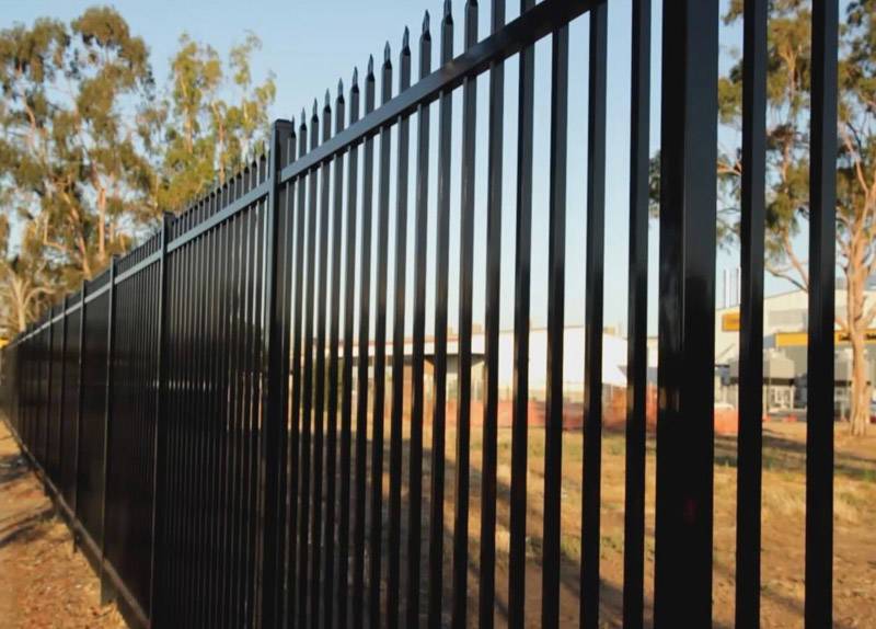 High Quality Steel Picket Fence