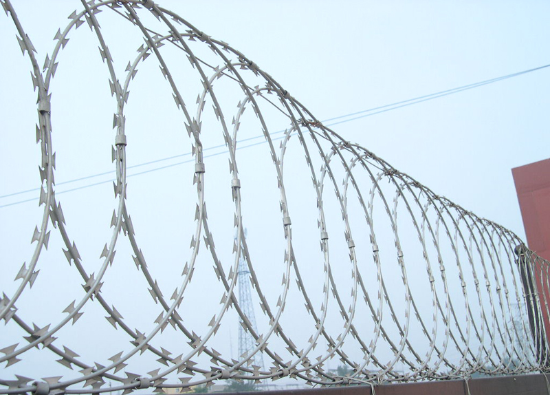 Concertina Razor Wire, China
