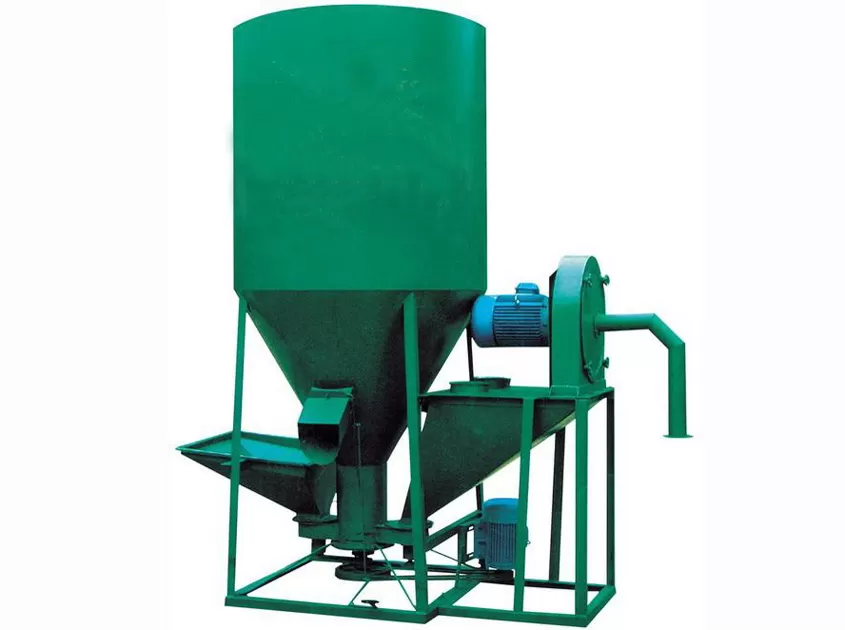 Vertical feed mill and mixer