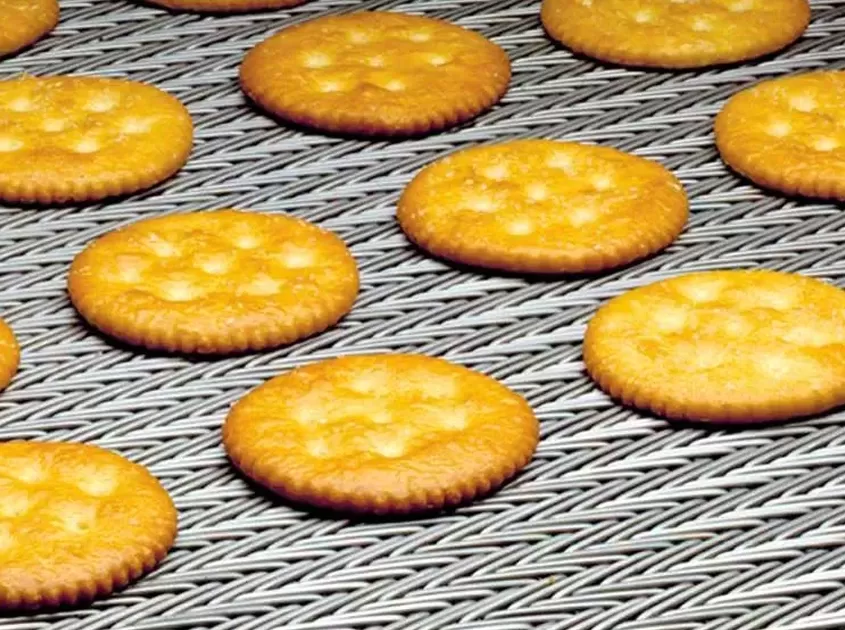 What is a Metal Belt Conveyor?