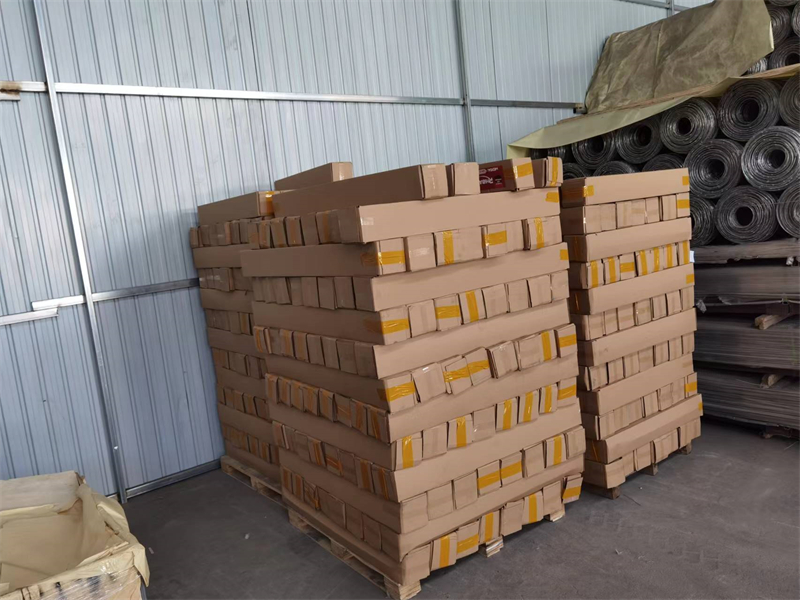 Description. Extremely fine woven Insect Mesh, that can be cut with knife or scissors.