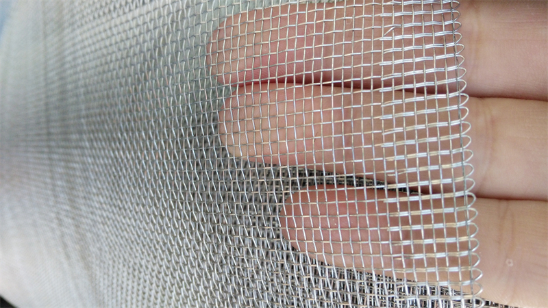 A fly screen mesh is easy to install or replace. 