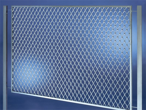 Aluminum expanded metal is a sheet product that has been slit and stretched to a wide array of diamond shaped openings.